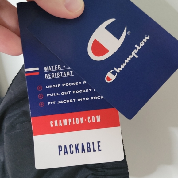 New Champion Black Packable Wind Breaker Water Resistant Coat Jacket Men's 2XL - Picture 6 of 8